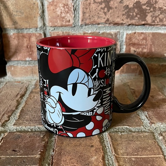 Disney Minnie Mouse Rockin' My Dots Mug - Picture 1 of 5